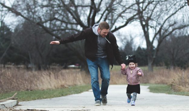 adult-affection-baby-853408_Pexels